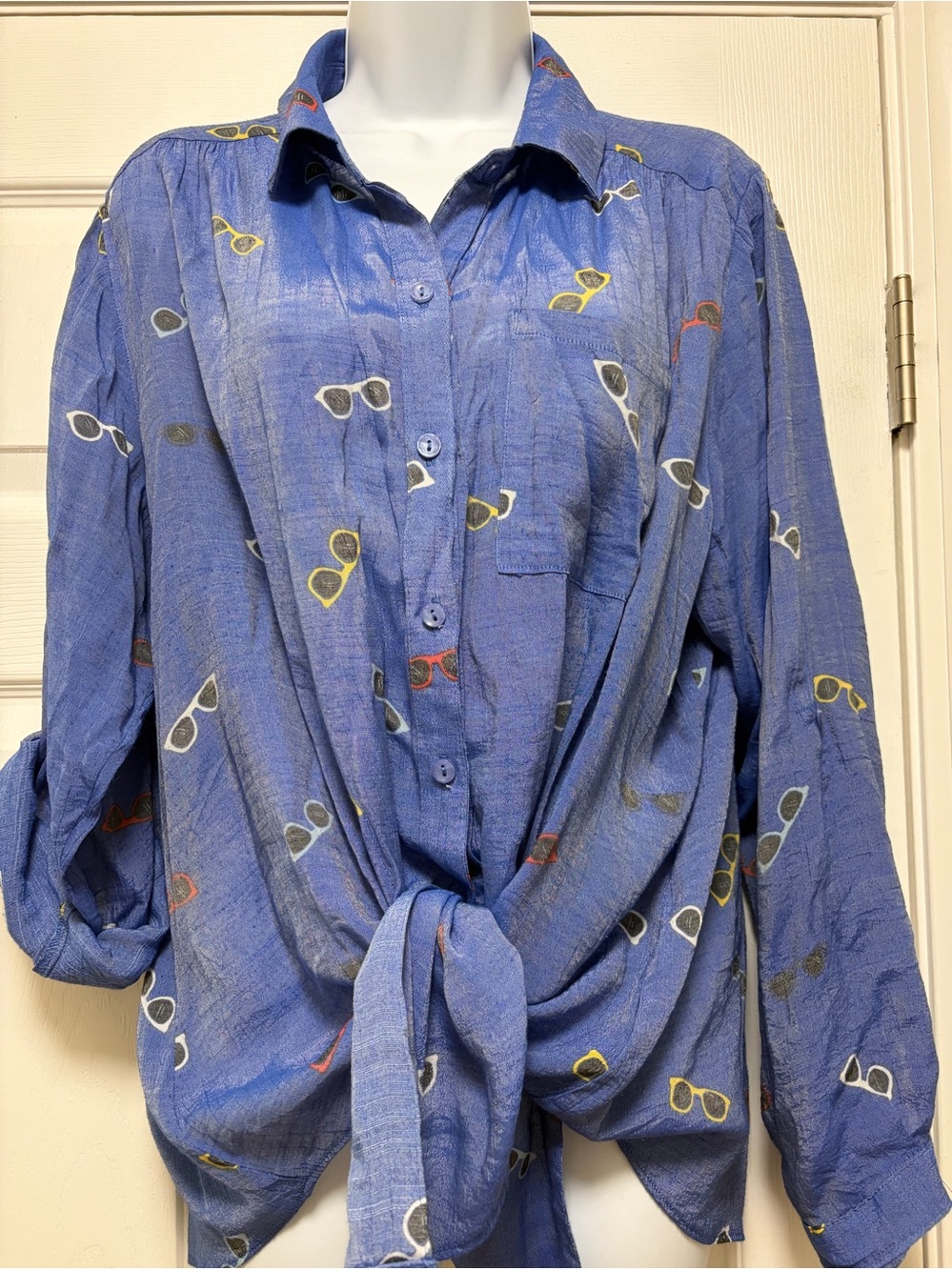 Zac & Rachel Blue Sunglasses-Print Tie-Front Button Down Shirt